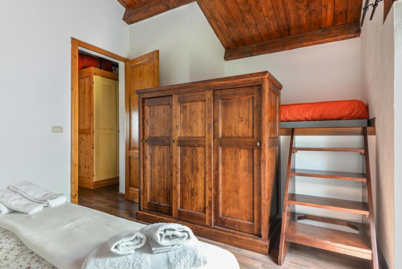 3 Charming Private Home With Pool, Bbq, Wi-Fi & Free Parking Кастел дел Пиано Екстериор снимка
