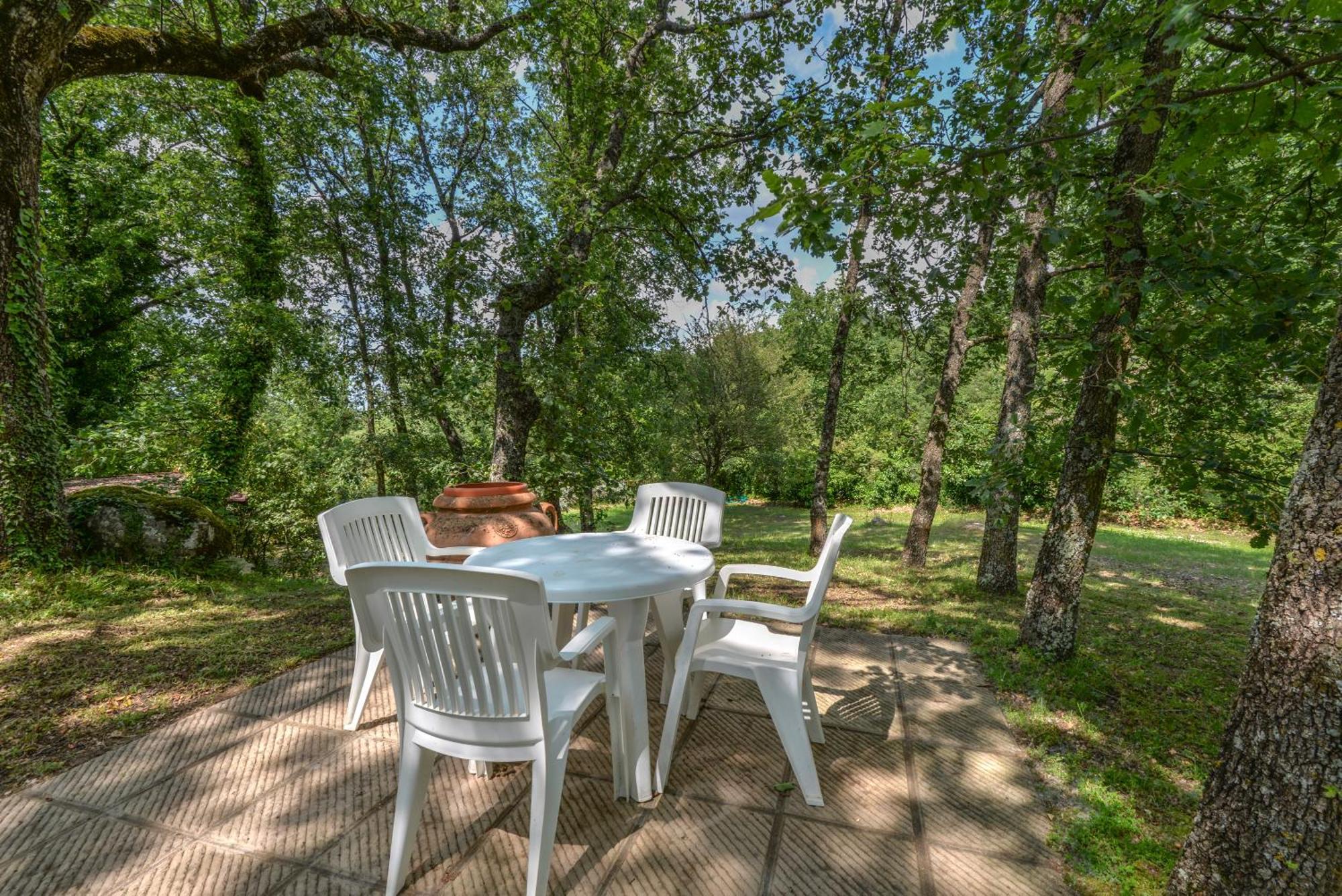 3 Charming Private Home With Pool, Bbq, Wi-Fi & Free Parking Кастел дел Пиано Екстериор снимка